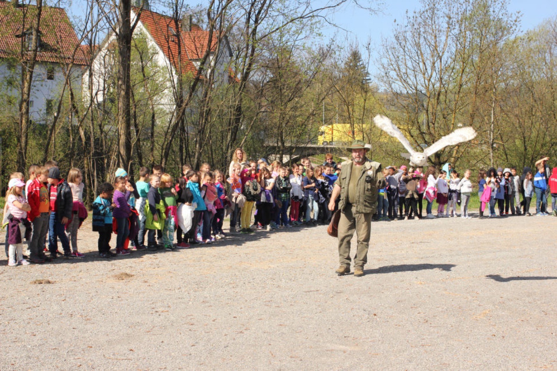 1885937_w955h800q80v5749_dc_email2xml_6k5xk245hi111j4772ba